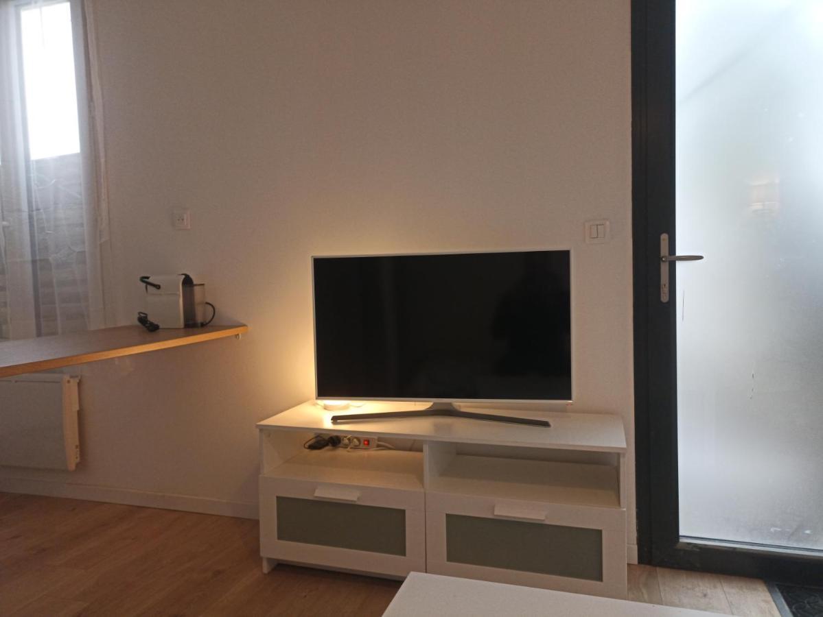 Appartamento Studio Cosy Avec Terrasse Et Jardin Floirac  Esterno foto